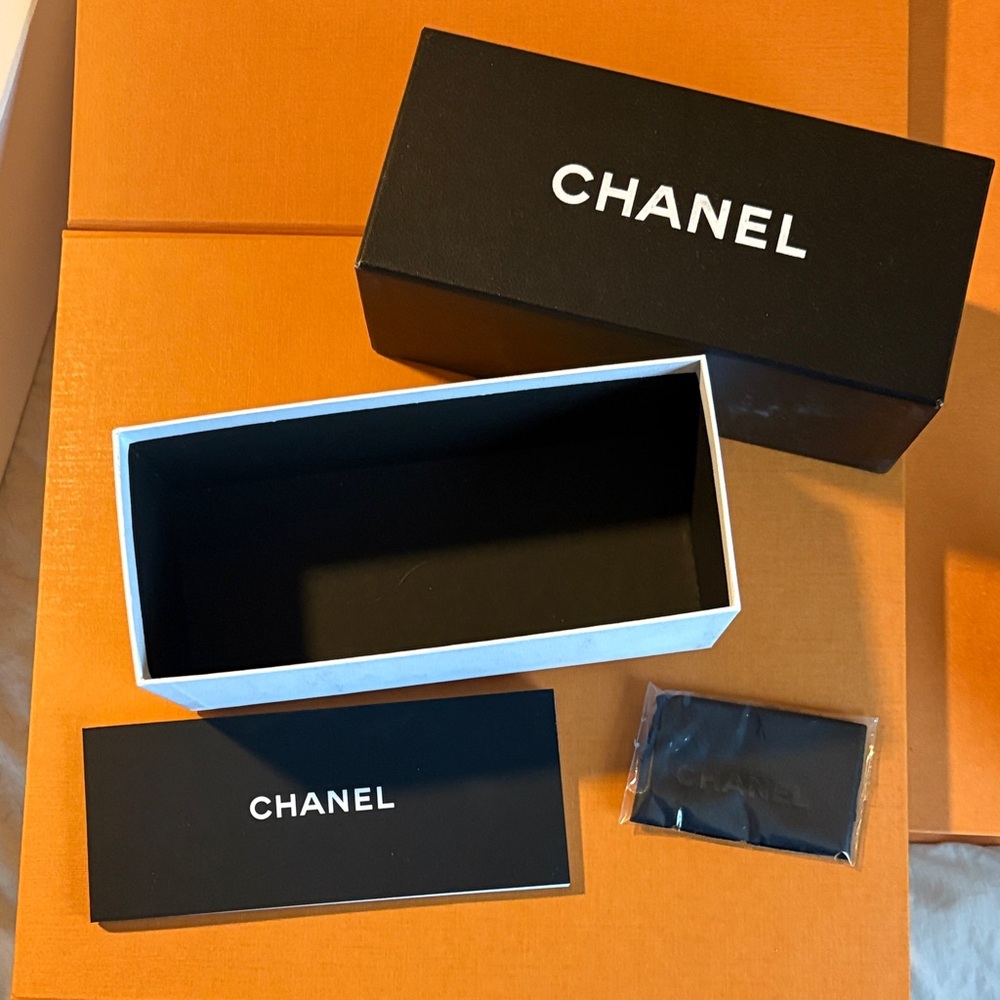 CHANEL Black and White Sunglasses Box Set